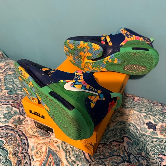 Youth Sneakers - Picture 6 of 6